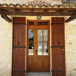 Nyaraló Chateau Lamouthe
