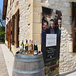 Chateau Lamouthe Ferienhaus *