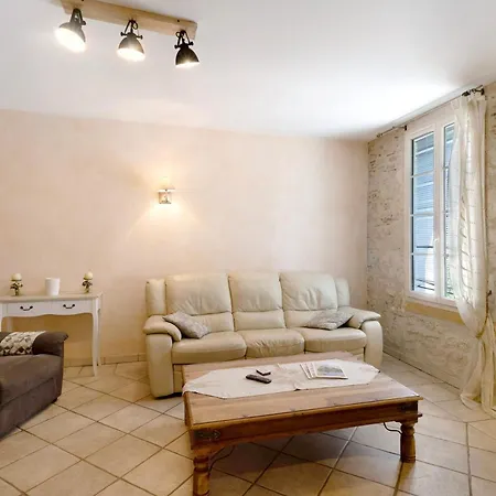 Chateau Lamouthe *